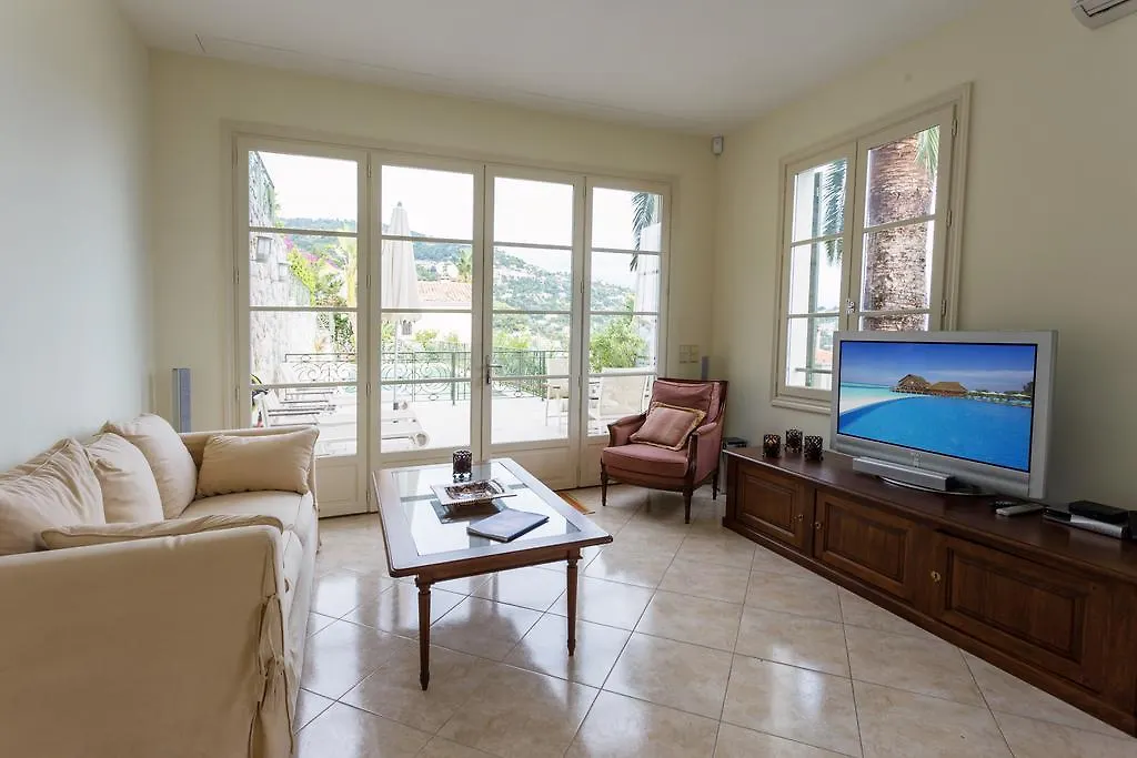 Villa Helios Roquebrune-Cap-Martin 0*,  France